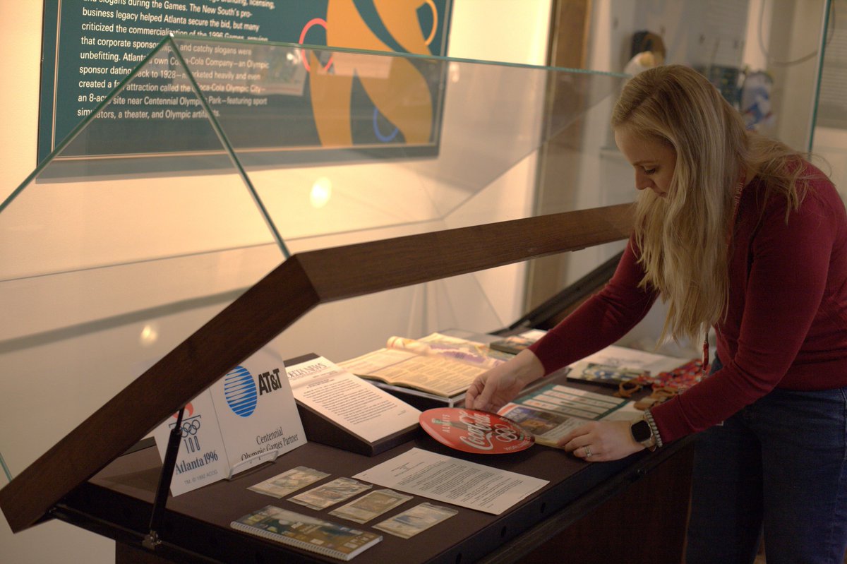 Russell Library tweet media