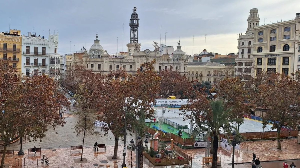 L’oposició a l’Ajuntament de València intentarà desbloquejar dilluns l’aprovació de la ZBE.

Compromís i PSPV presenten una moció d’urgència al ple per a salvar la zona de baixes emissions i evitar la pèrdua de fins a 150 milions d’euros.

Més⬇️
apuntmedia.es/1_1c037f
