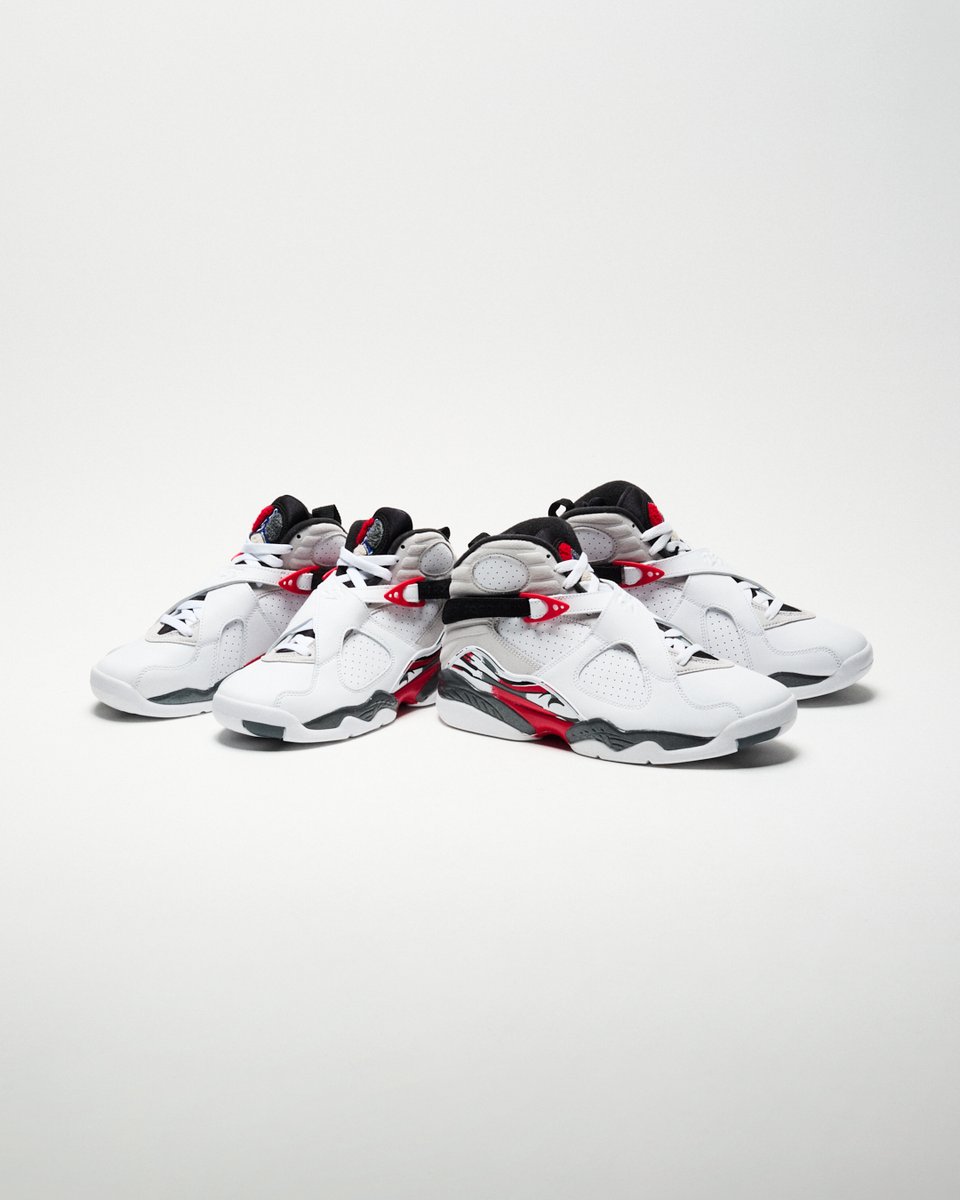 jordan 12 bugs bunny