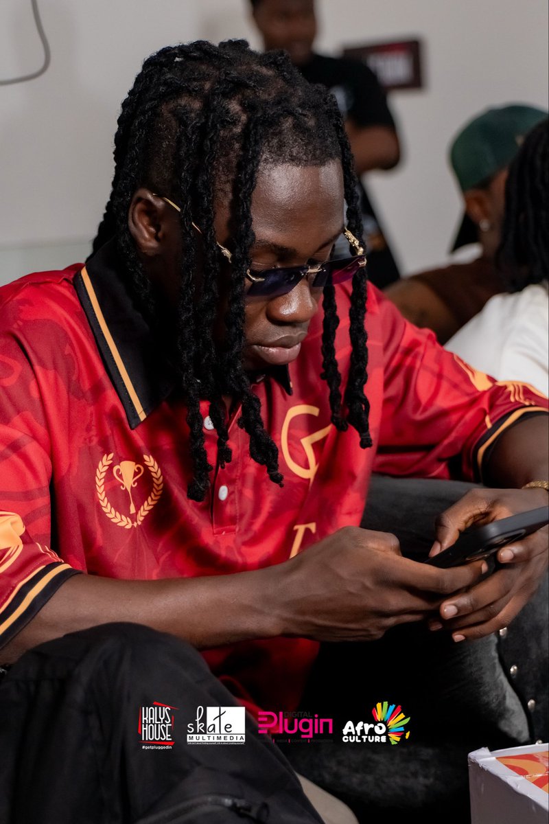 misterRonan_'s tweet image. See you next year @kalyshouse 
Thnaks my boss @SkateMultimedi1 
Motion boys @gyaigyimii 

(@iamdjbreezygh @DjObremps )