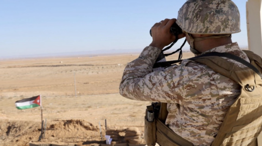 المنطقة العسكرية الشمالية تحبط محاولة تسلل على الحدود وتقبض على المتسللين 