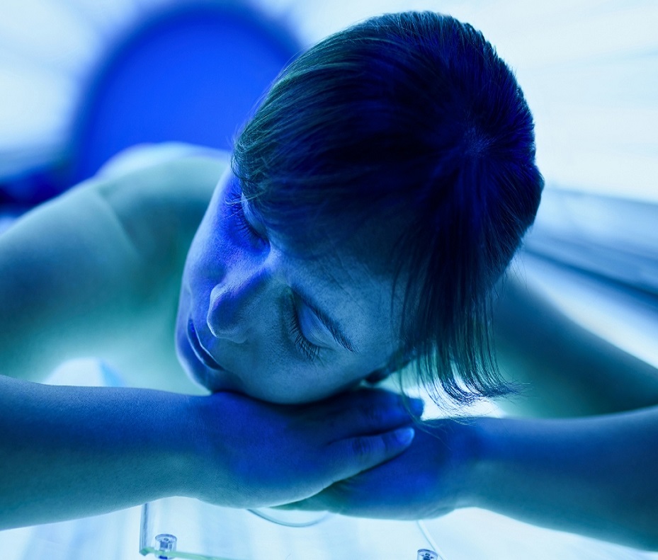 "التان" الاصطناعي يُسرّع شيخوخة الجلد جينياً #معكم_باللحظة 