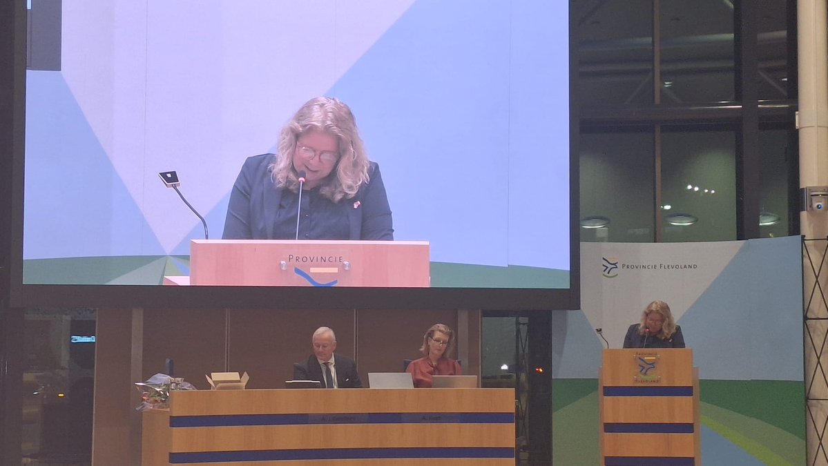 De laatste Statenvergadering van het jaar met de maidenspeech van Jan vd Berg, installatie Jan de Boer, afscheid <a href="/AnjaKeuter/">Anja Keuter</a> en diverse aangenomen moties! 👇