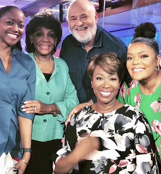 Maxine Waters tweet media