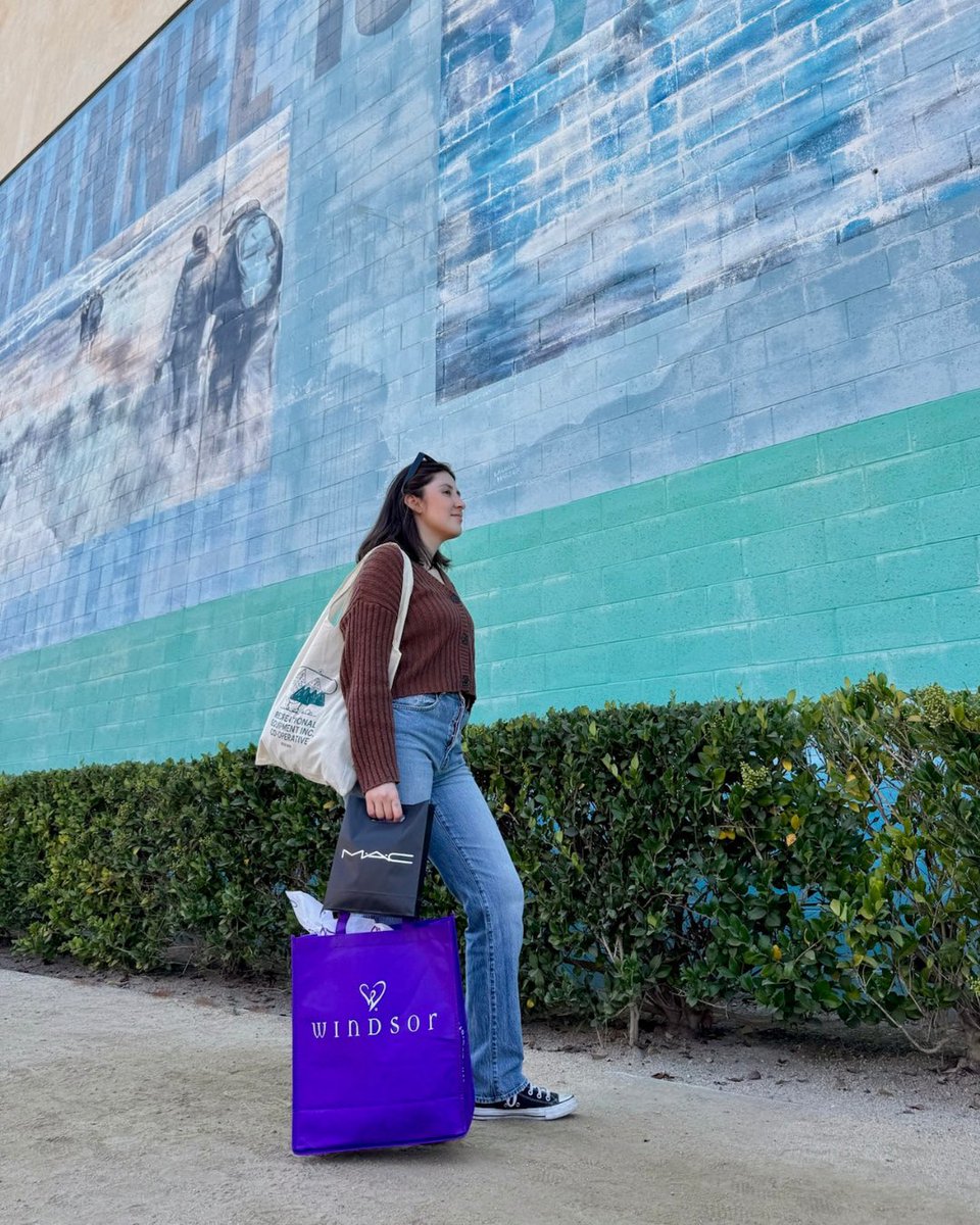 Last-minute shopping? Swing by The Collection for all your last-minute shopping must-haves. 

We’ve got all your needs in one place! 🎄🛍️