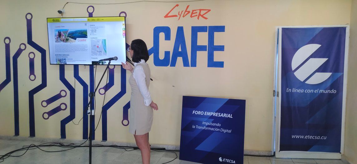 👉Con  la participación de una veintena de empresas y emprendimientos del  territorio, tuvo lugar en la mañana de hoy la Segunda Edición del Foro  Empresarial, bajo el lema "Impulsando la Transformación Digital". #EtecsaConCuba.