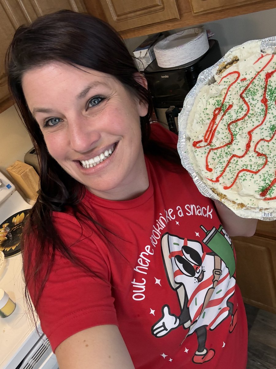 Betty White tweet media