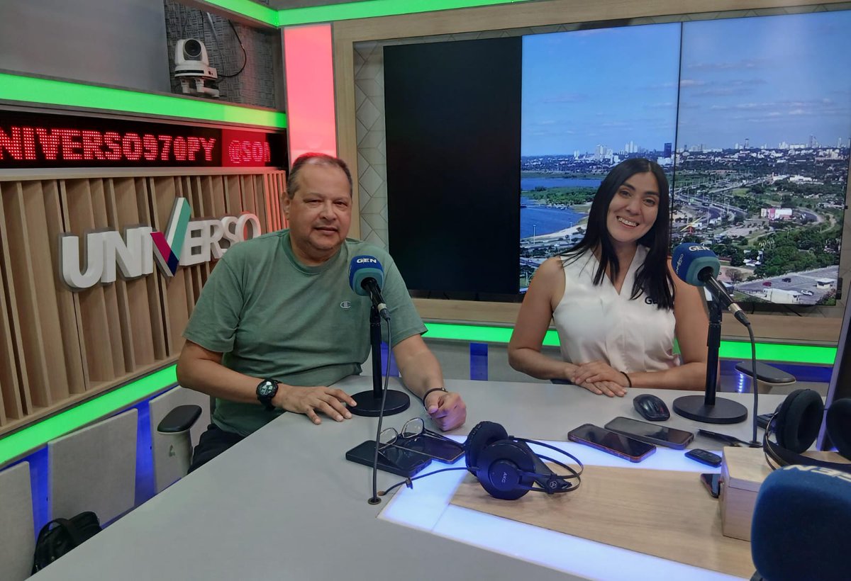 AL AIRE‼️

El tiempo no para, las informaciones tampoco en #CuentaFinalRadio😎⏱️

Conducen⤵️

<a href="/EricoGonzalez/">EricoGonzalez</a>

<a href="/angelicagesama/">Angélica Lorena Giménez</a>

⌚️#CuentaFinalRadio
📻#Universo970AM