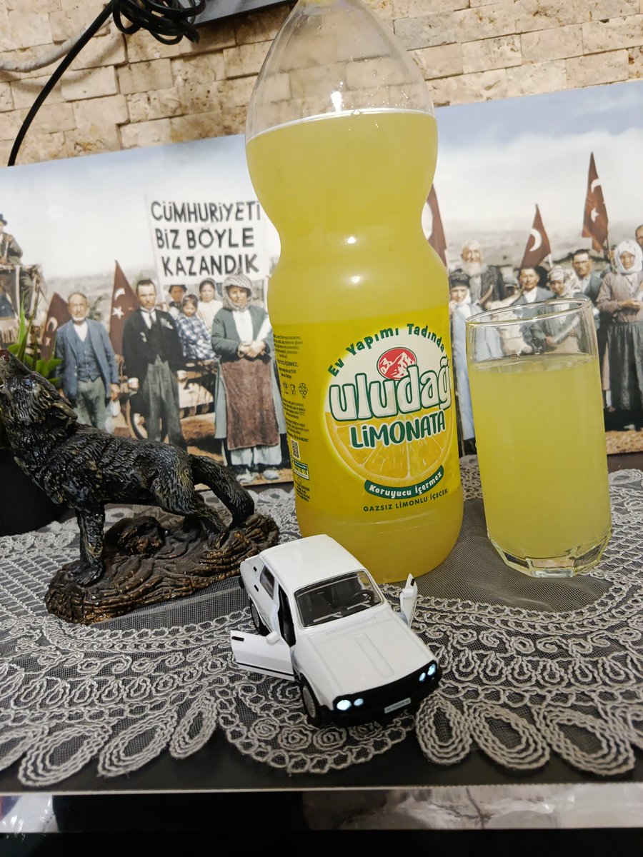 Uludağ Limonatalar açılsın, apo p*çi asılsın. 🕶
