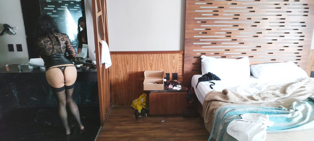 Pero que desorden tengo, ahora quién me ayuda a recoger ?? 🙈🙊🥺