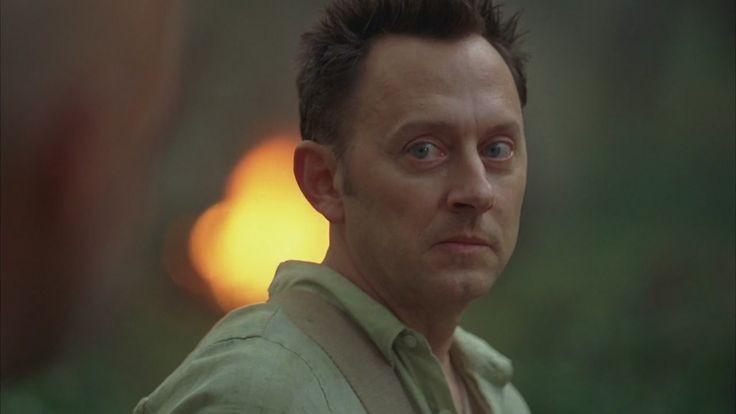 Happy Birthday to the beautiful, multitalented and intelligent Benjamin Linus