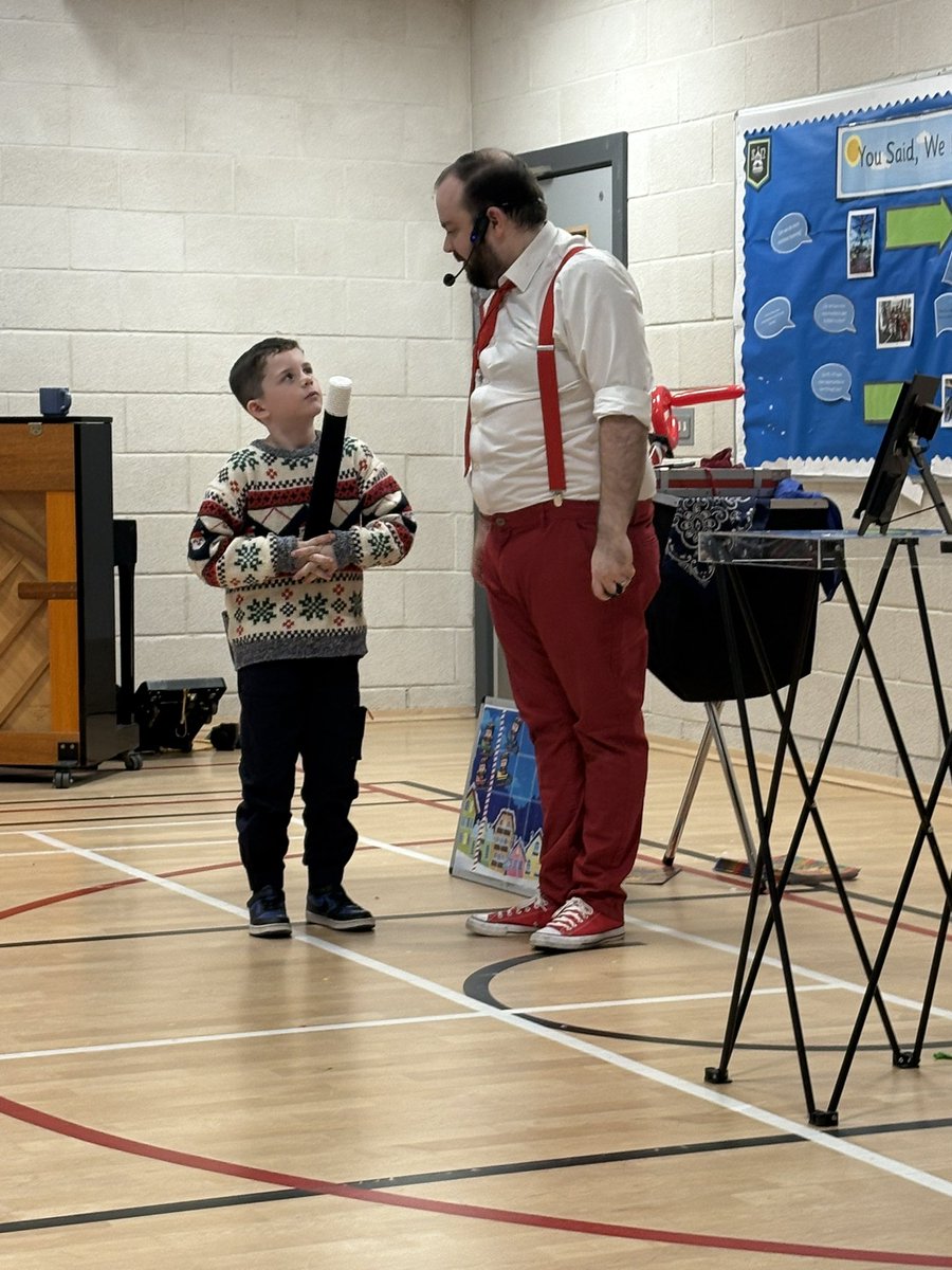 Mrs Pierce.StNiniansP2 tweet media