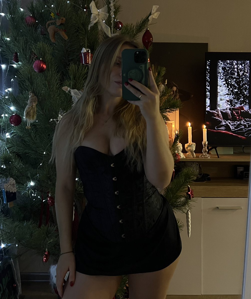 я ще маю що вам показати😏

send.monobank.ua/jar/5TrqKeEQsn
дотиснемо 15к тоді пісять і спать❤️‍🔥