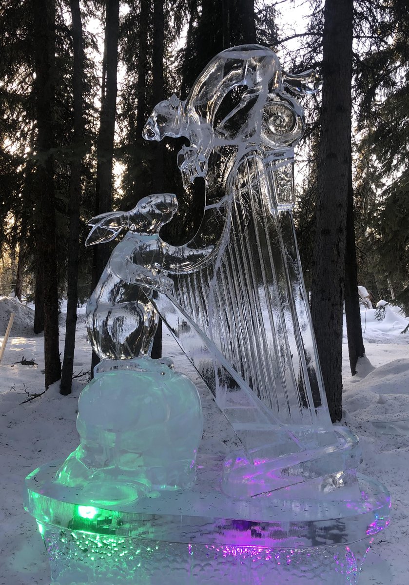 Very cool harp spotting from the World Ice Art Championships in Alaska! Check out these incredible works of art on their website: loom.ly/RKXI5fA