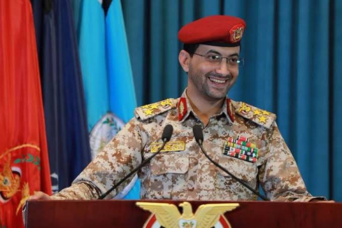 سلماً أو حرباً؛ القرارُ حصراً بين فكيّ صنعاء والرياض، وما سواهما ضجيجُ أدواتٍ مرتهنة. إن رضخت الرياض لإرادة صنعاء وشروطها السيادية، فهي كفيلةٌ بتفكيك مسرحية الانفصال؛ ودون ذلك، ستصبُّ صنعاء جحيم طاقتها العسكرية القصوى في حربٍ استئصالية تضعُ الرياض وأبوظبي في قلب العاصفة