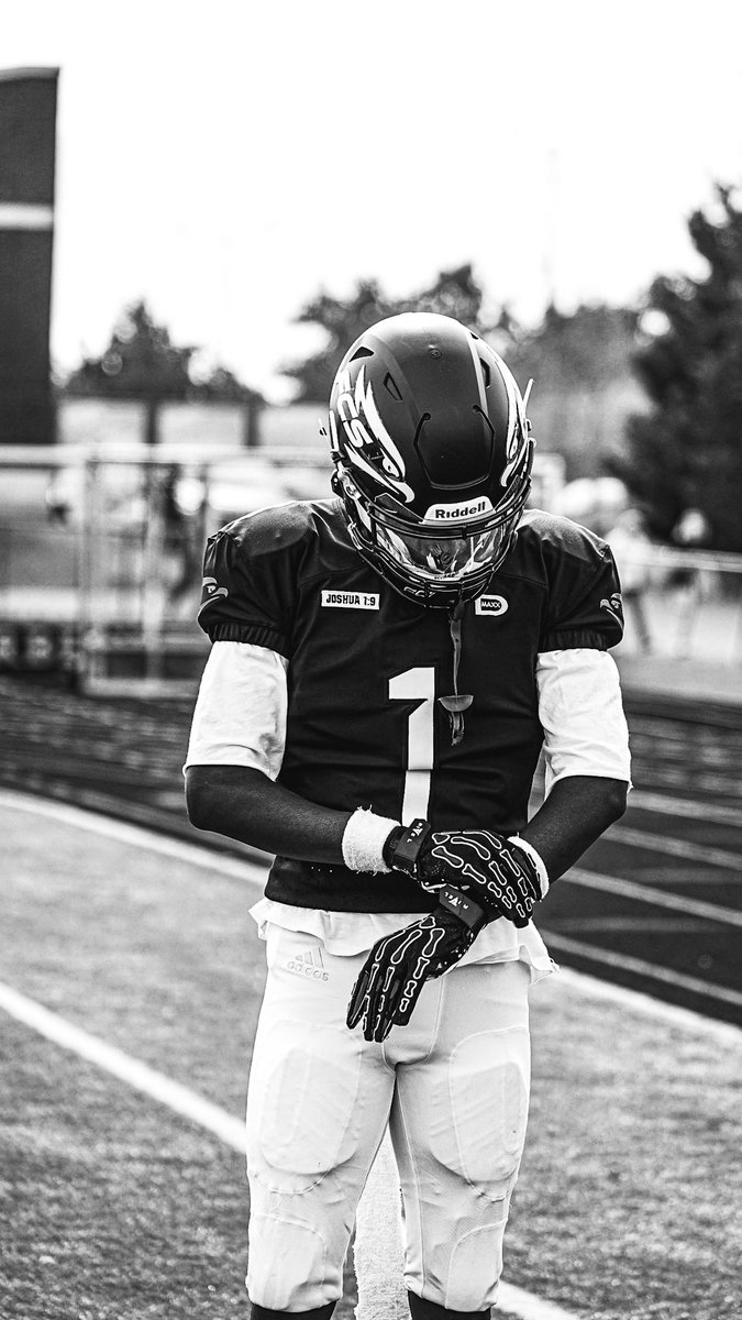 PrimetimeNate_C's tweet image. #AGTG✝️ Beyond Blessed to EARN and be named 1st Team All State WR

@THE_CoachDJ @PrepRedzoneVA @RocCarmichael @WillVapreps @Spotlight39_Pod @Coach_Mims2 @coachdeskitch @RossDoug21 @AlexKellyCuse @CJPollard1 @GunterBrewer @DKief10 @CoachParkerCCU @Coach_Geechie