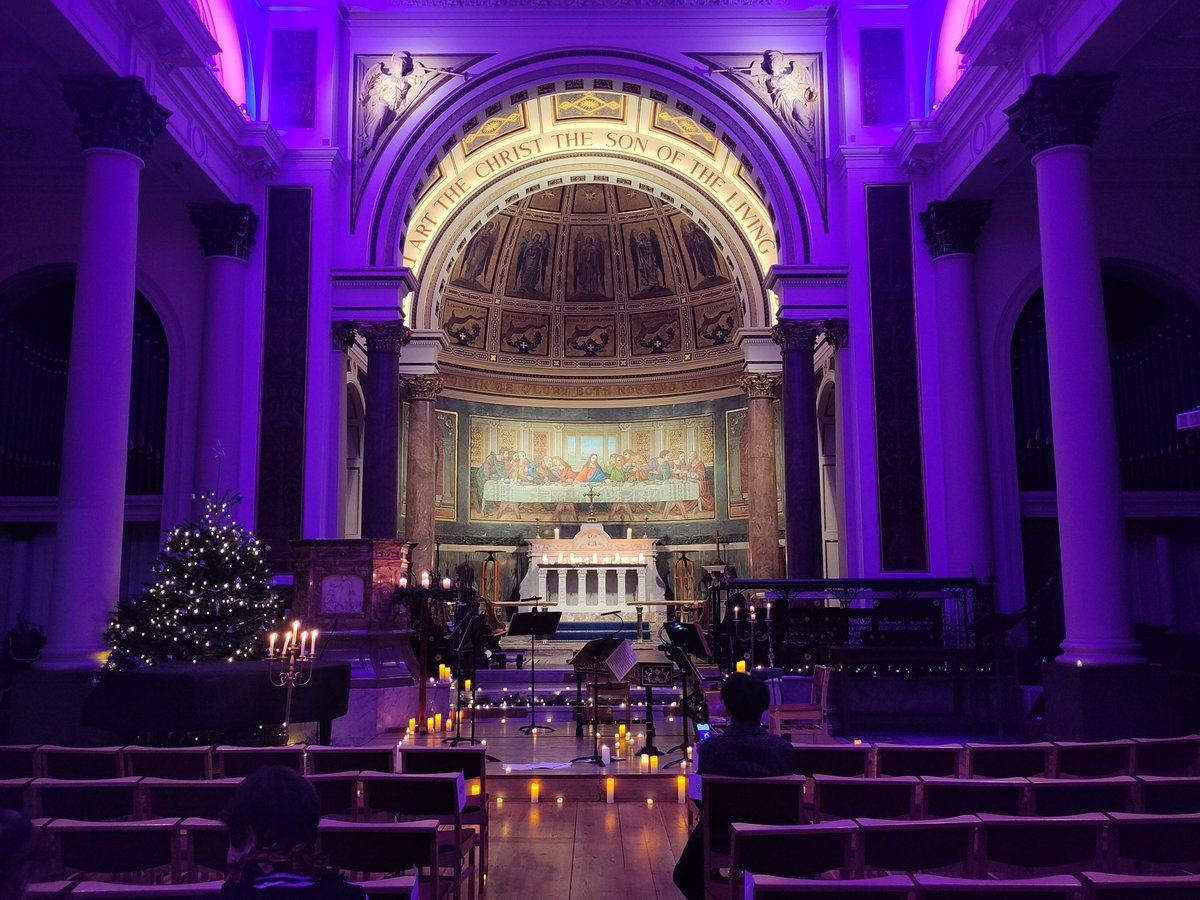 MusicSurrounds's tweet photo. First concert a massive success! now we're looking forward to the 8pm St Peter's Notting Hill: Bach, Cimarosa, Marcello, Corelli, Vivaldi. Soloists @jamesjsbeatty &amp; @harrietviolin sounding glorious. If you miss today we're performing 20th Dec, Blackheath 🌟https://t.co/UAlGL5IPmO https://t.co/BtvqfkncSP