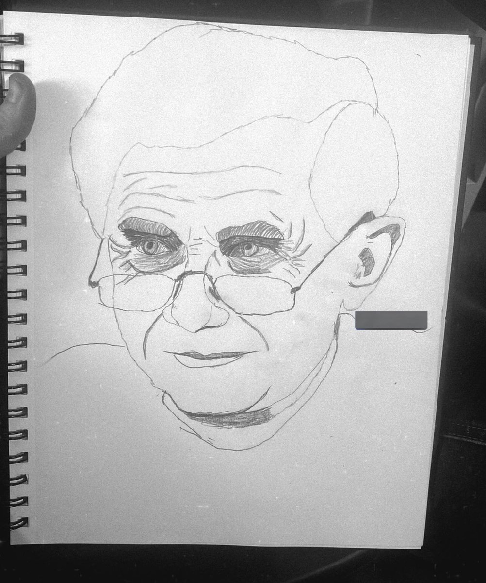 PIUSISMS's tweet image. 🇻🇦: ratzinger sketch I did!