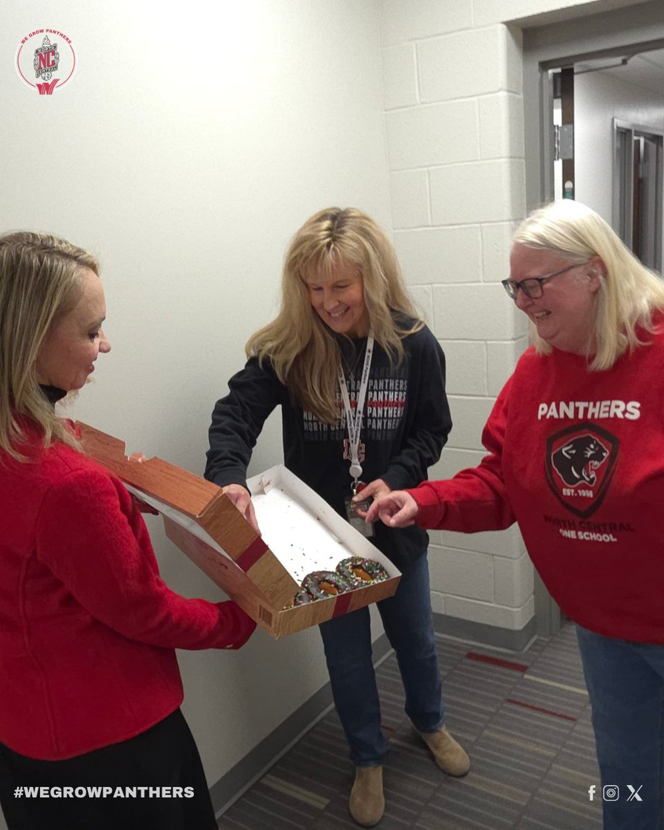 NCHS_panthers's tweet photo. A little sugar to celebrate a lot of hard work ๐ฉ๐ Shoutout to our incredible counselors, teachers and various staff members for an awesome semester! Thank you for everything you do for our students ๐พ๐ฏ๐คโค๏ธ #MSDWT #NCHS #WHYWT #WEGROWPANTHERS https://t.co/GNqoc874nX