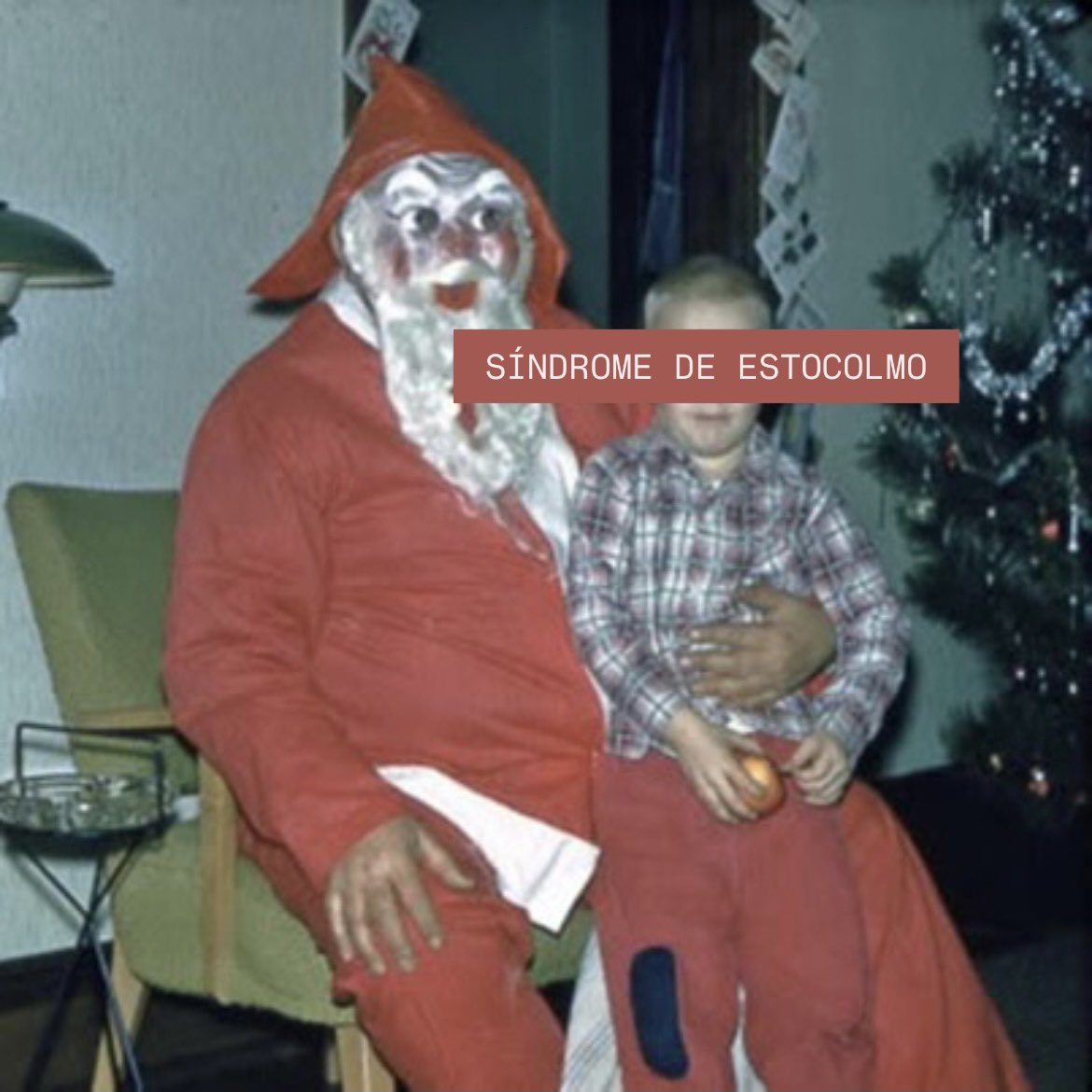 SÍNDROME DE ESTOCOLMO
EPISODIO ESPECIAL DE NAVIDAD

Mucha gratitud; cosas dentro y cosas fuera en 2026; polémico proyecto escolar; regalos; Ojos bien cerrados (1999) y otras divertidas comedias navideñas.

El becario de la tarde lo subirá a youtube.

open.spotify.com/episode/6zXC3g…