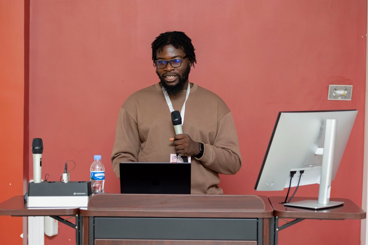 GdgKigali's tweet photo. Teslim  wrapped an amazing session — full of insight and energy. 🙌
Thank you for powering today’s learning! On to the next! 🚀
#GDGKigali #AI #TechCommunity https://t.co/k7aUbgE5Tv