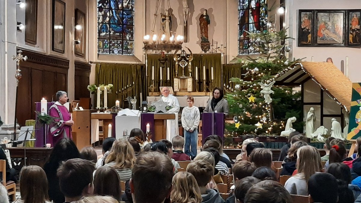 Kerk in Tielt-Winge tweet media