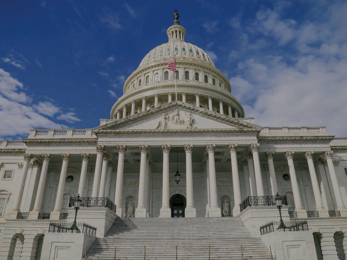 mj_companies's tweet image. Holidays are a great excuse to enjoy time off and reconnect with loved ones. But for those managing FMLA-eligible employees, the holiday season can present some administrative challenges. MJ has got you covered—find out more on #MJInsight: hubs.la/Q03YDfLr0