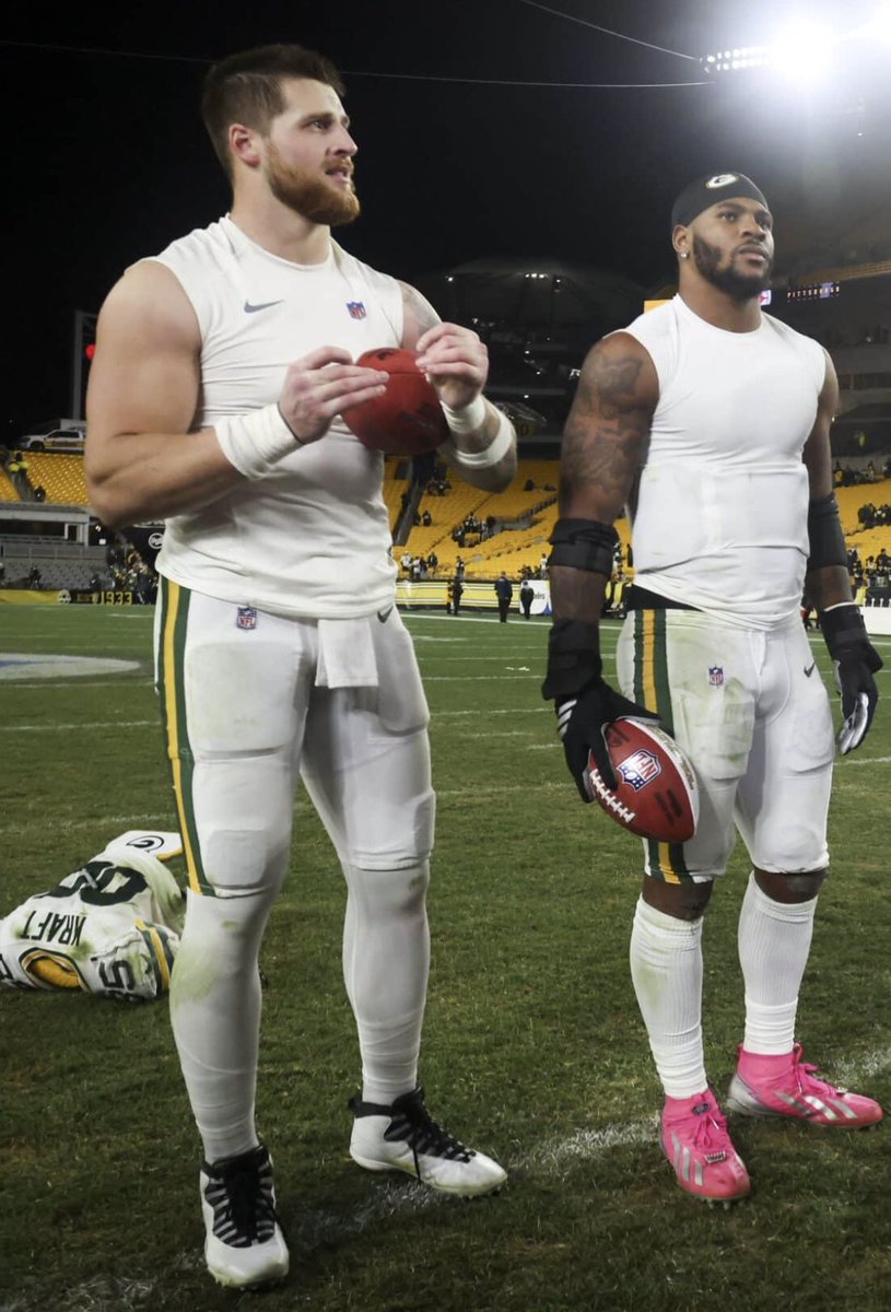 WicksHour's tweet image. Put me in my coma