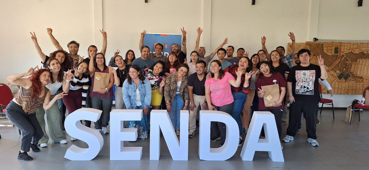 SENDALOSRIOS's tweet image. 📌 Jornada de Cierre 2025 | Equipos #SENDAPreviene

🙌 Cerramos el año junto a los equipos, destacando avances del Plan Comunal y la Estrategia Nacional de Drogas 2024–2030, y proyectando desafíos 2026.
👏👏👏👏

#SENDAEsPrevención #MásComunidadMásPrevención