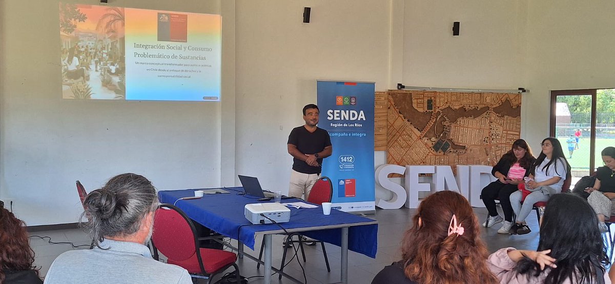 SENDALOSRIOS's tweet image. 📌 Jornada de Cierre 2025 | Equipos #SENDAPreviene

🙌 Cerramos el año junto a los equipos, destacando avances del Plan Comunal y la Estrategia Nacional de Drogas 2024–2030, y proyectando desafíos 2026.
👏👏👏👏

#SENDAEsPrevención #MásComunidadMásPrevención