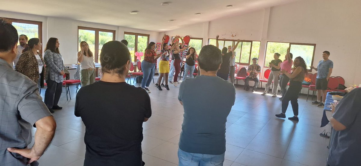 📌 Jornada de Cierre 2025 | Equipos #SENDAPreviene

🙌 Cerramos el año junto a los equipos, destacando avances del Plan Comunal y la Estrategia Nacional de Drogas 2024–2030, y proyectando desafíos 2026.
👏👏👏👏

#SENDAEsPrevención #MásComunidadMásPrevención