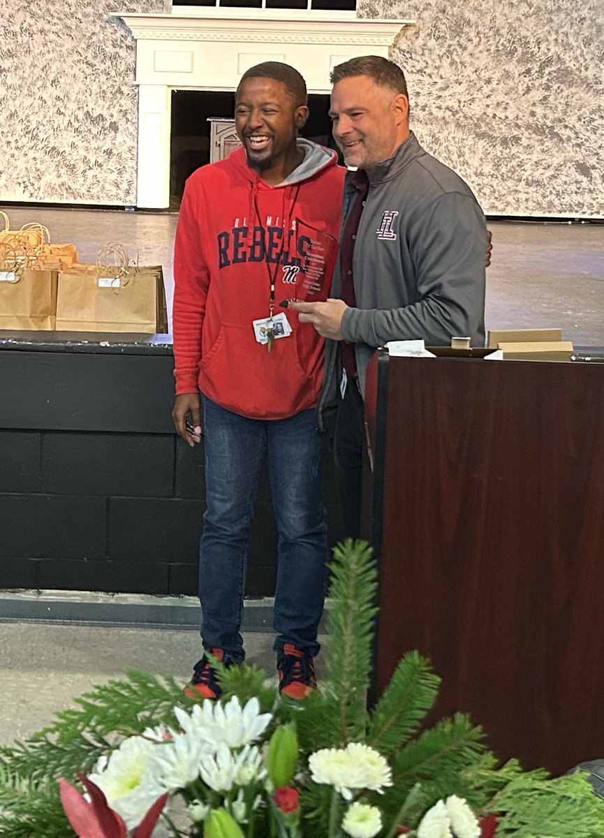 Horn Lake High School tweet media