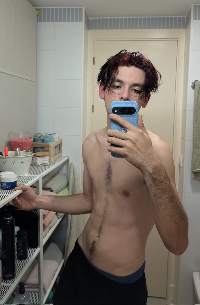 Manu🍒 (@manu_litoo) on Twitter photo 