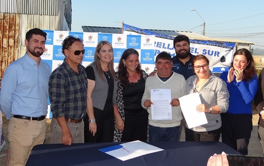 RadioAllen's tweet photo. @muni_quilpue : Primera piedra marca inicio de la reconstrucción del Club Deportivo Pompeya Sur https://t.co/dVyyRLPtuA
