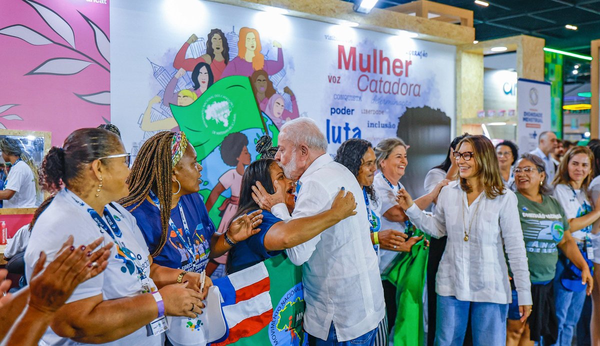 Lula tweet media
