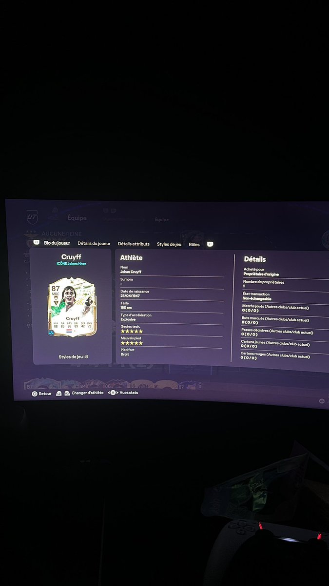 Siknaze___'s tweet photo. je me suis fait 5K pts fifa avec les tournois en 2J full renta regarder j’ai pack quoi 😍😍 https://t.co/2yG34AsBW8