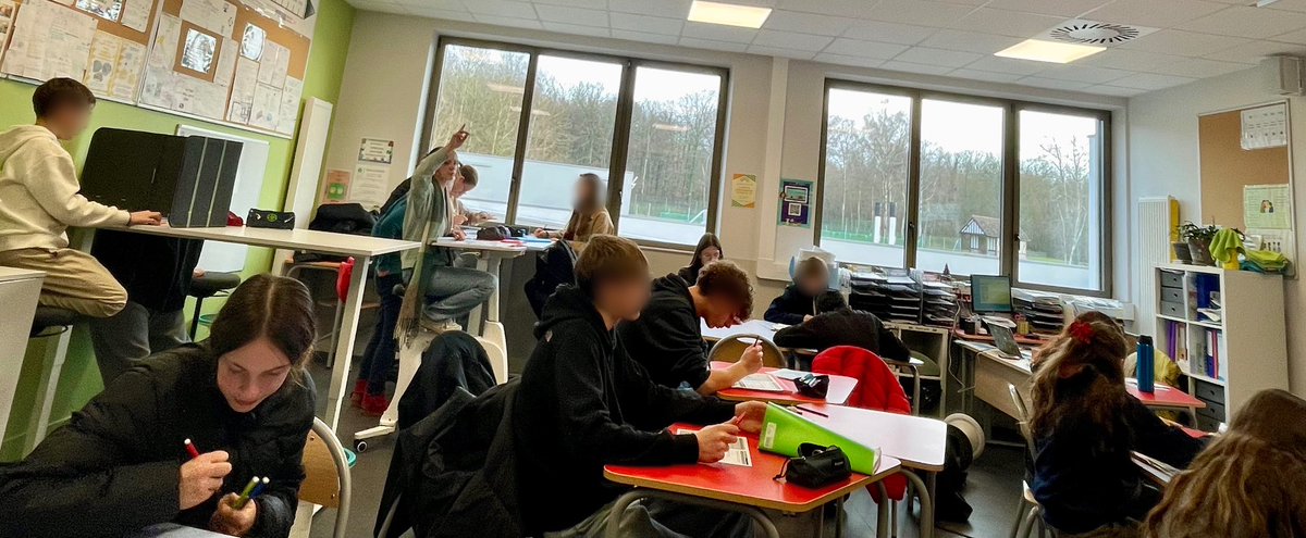Un dernier instant P-E-P : un serious game sur le thème de la periurbanisation en 3e ! 🌎🏢🏘️🏡

Merci à Mme V. pour l’invitation et aux élèves de 3e pour cette partie très instructive ! 
<a href="/ac_normandie/">Académie de Normandie</a> <a href="/dsden27/">DSDEN27</a>