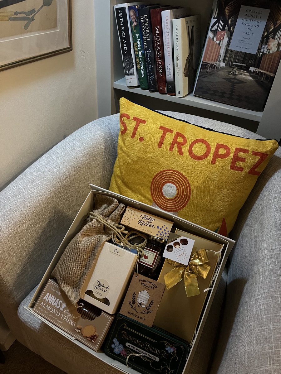 Carol Challis tweet media