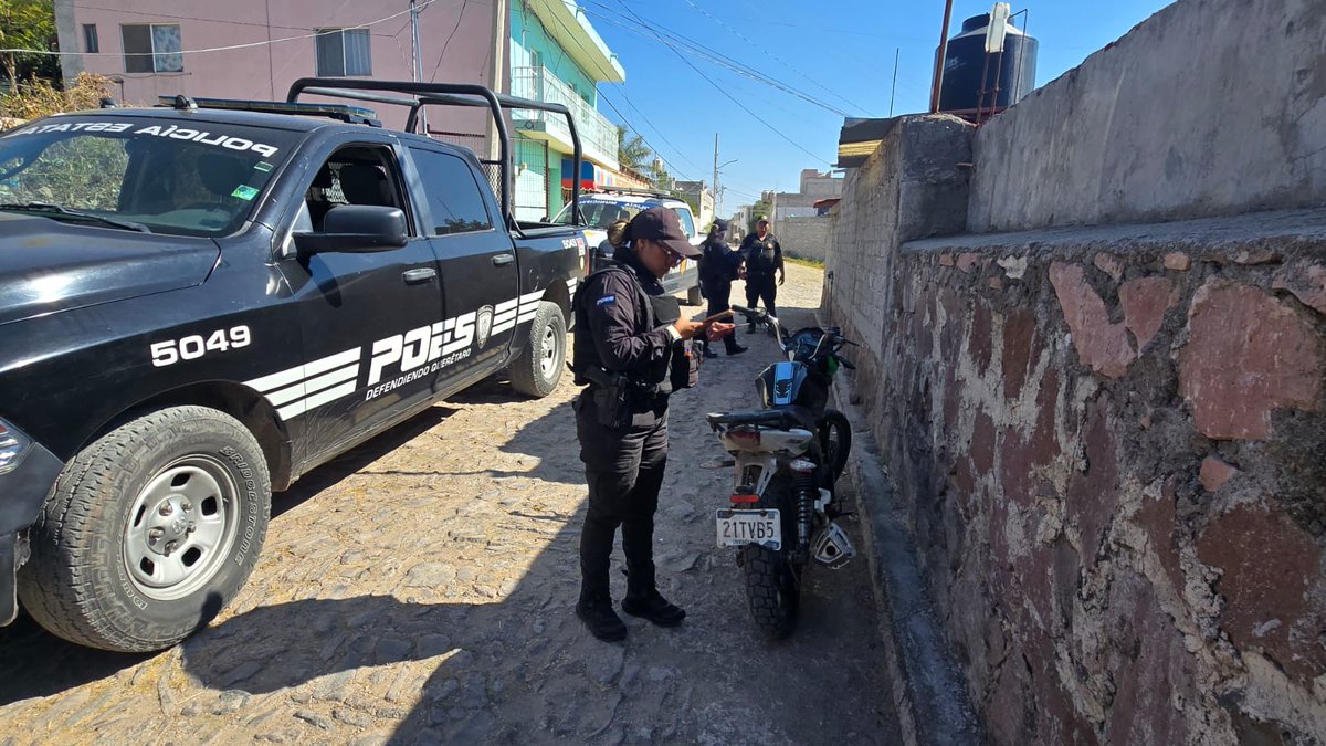 El operativo de Acción y Respuesta de Mejora Avanzada (A.R.M.A.) permite una intervención estratégica en la capital. En coordinación, la <a href="/POESQro/">POES Querétaro</a> y la <a href="/SSPMQueretaro/">@SSPMQueretaro</a> fortalecen las acciones preventivas en las zonas Centro y Norponiente, para mantener entornos públicos seguros