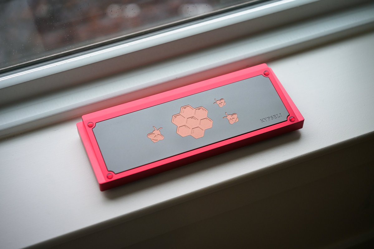 オルカ (@orukaorcat) / Posts / X