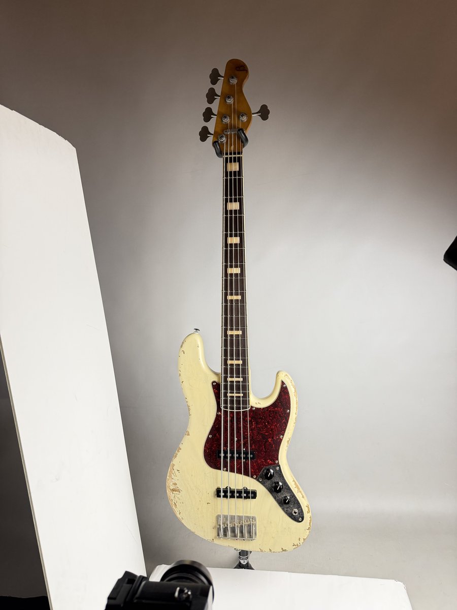 ウッドベース チェキ製