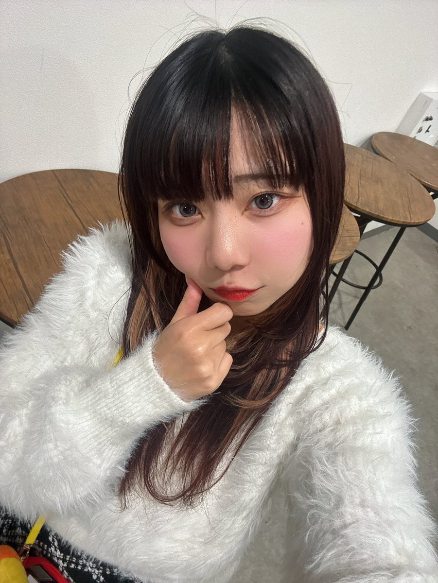 明日はオフ会やるンゴ〜 この歳になってもうすでにクリスマスなに