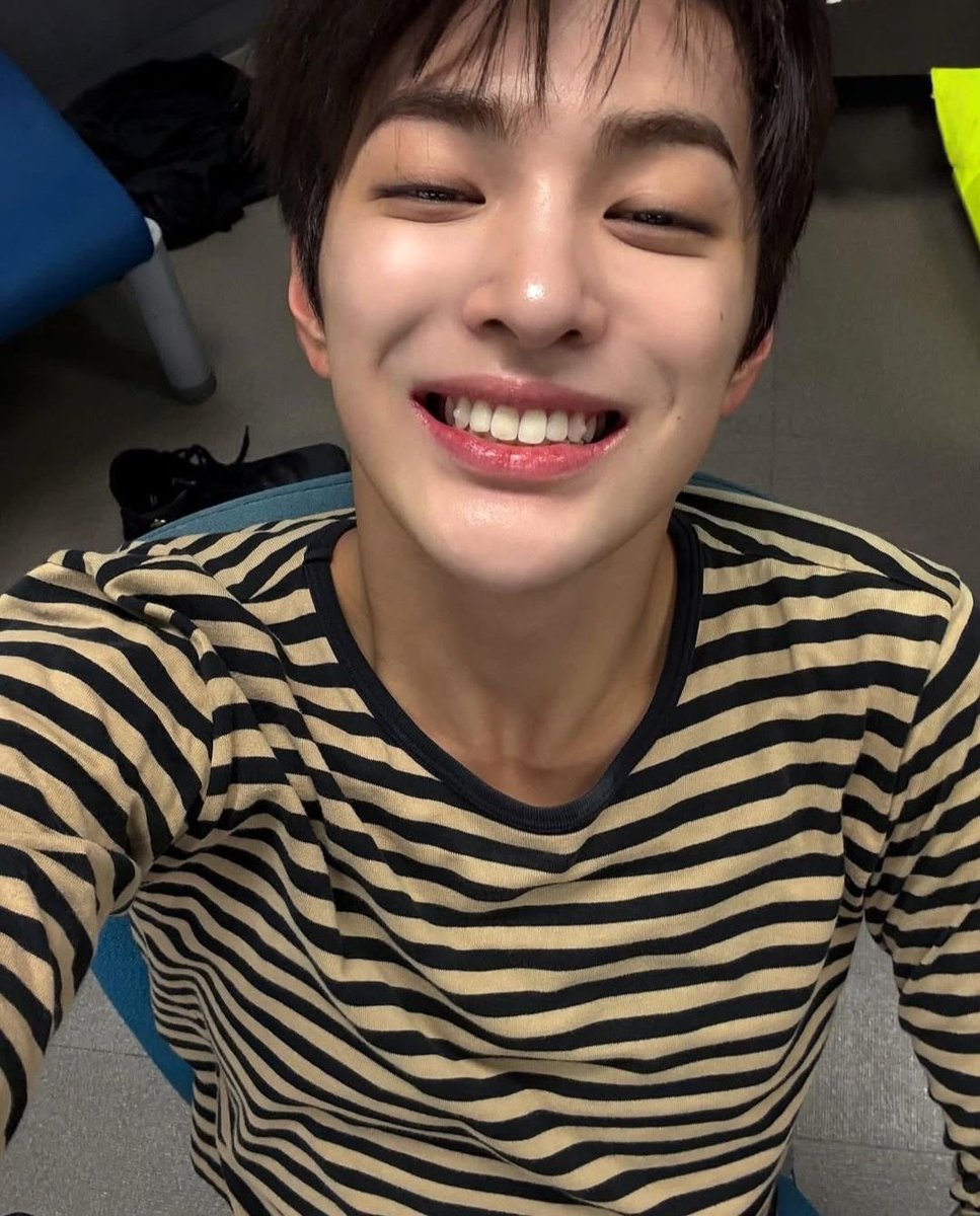 안건호 얼굴 tweet media