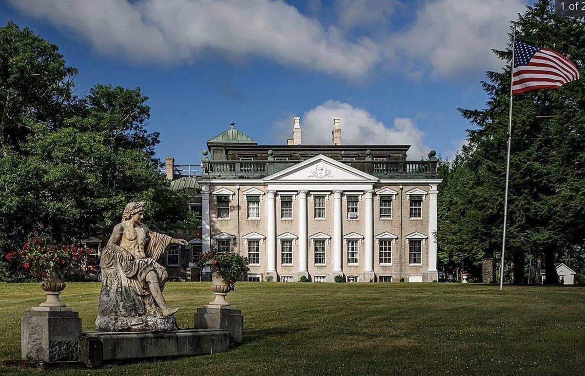 StevenTDennis's tweet image. Up first on an emergency #FridayNightZillow to cleanse your brain: New York Gilded Age estate "Belle Terre" at a shockingly reasonable price. We get ~25K sf, ~40 acres, 16BRs, 18BAs for ... $2.995M! 
We must buy it at once. Follow along... zillow.com/homedetails/10…