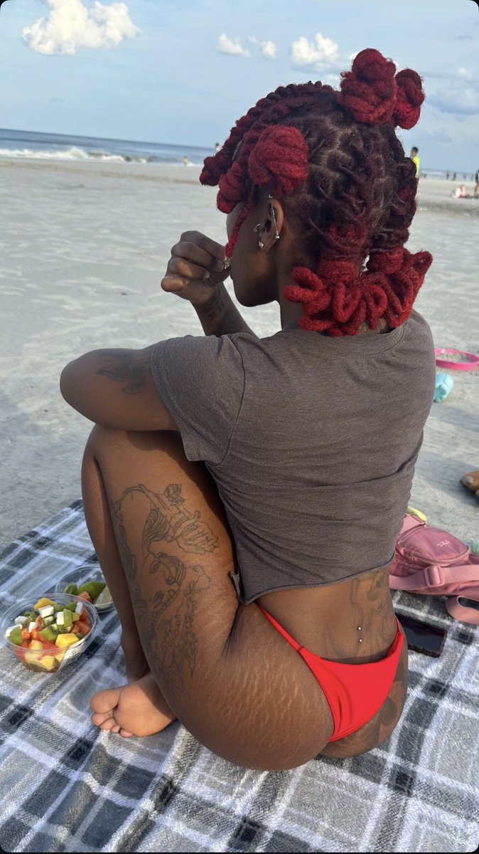 Whooooooo???!!?!! They love mine for sure 😭🩵😅