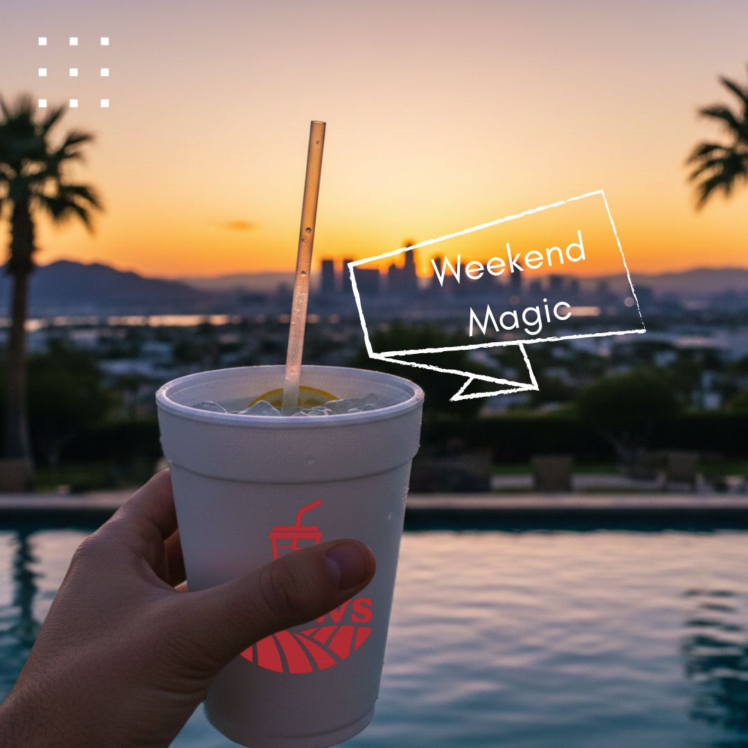 TaskBullet's tweet photo. Golden hour + icicle cool drink = magic ✨

#GoldenHour #SipAtSunset #WeekendMagic https://t.co/6QGAfsOxf8