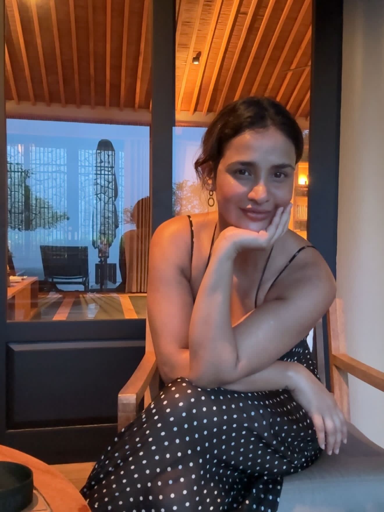 G8k8WuaXQAAJrx6?format=jpg&name=large