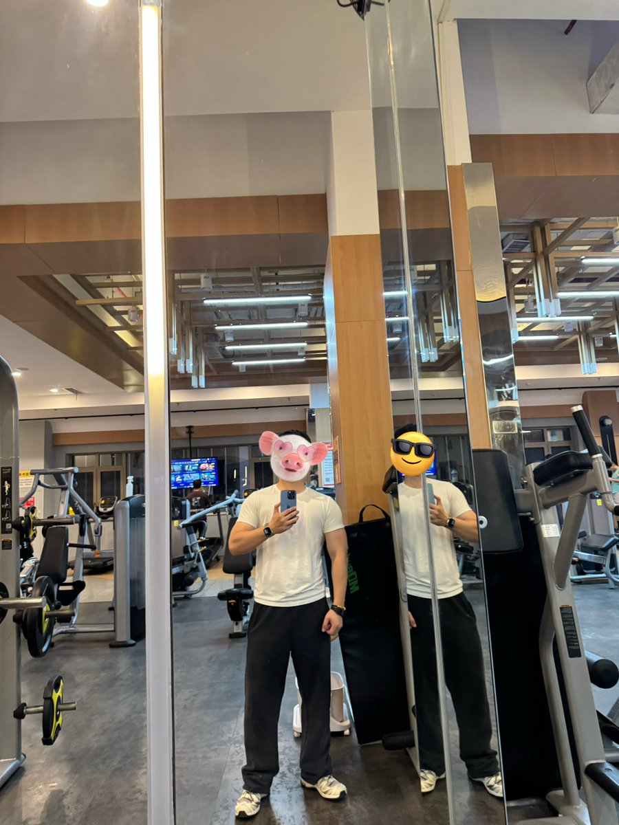 pangdada tweet media