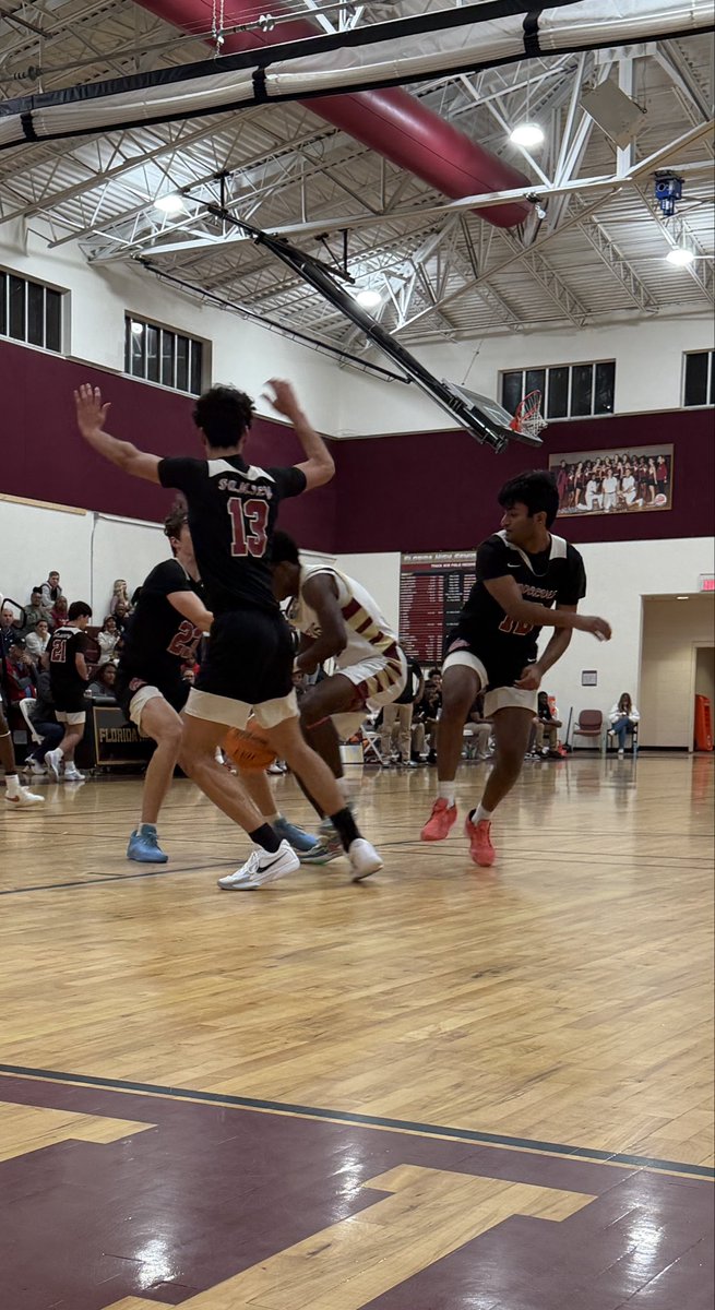 Chiles T-Wolves Basketball tweet media