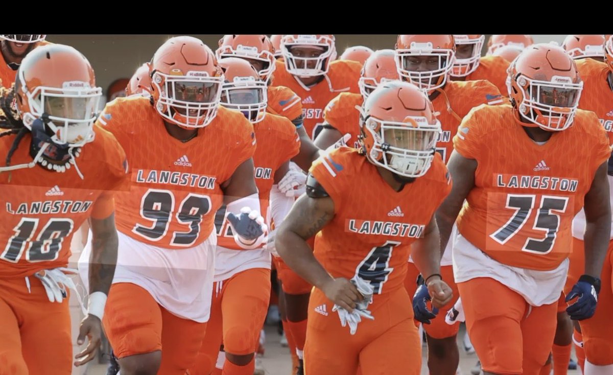 Stylan07's tweet image. After a great phone call with @CoachSerg40 Im blessed to receive my second offer from @LUBoysFootball 
@coachcondict 
@RougherNation 
@PrepRedzoneOK 
@N_W_Sports 
#AGTG